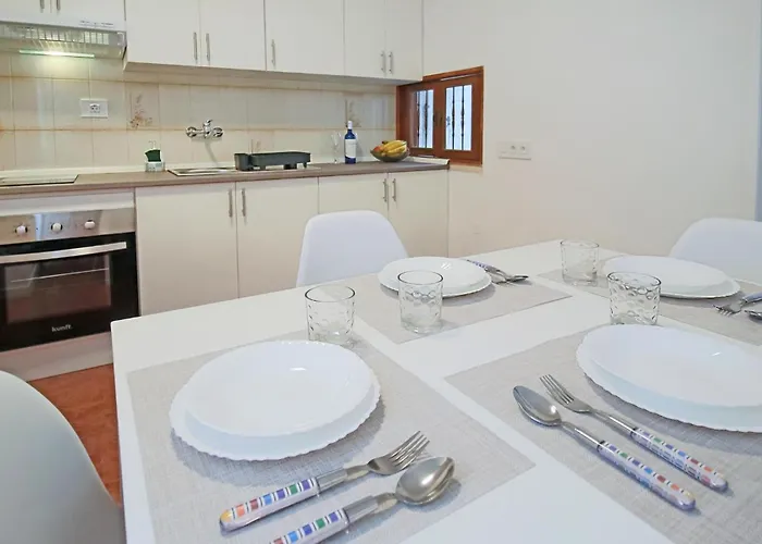 Cozy In With Wifi 가라치코