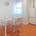 Cozy In With Wifi Apartment